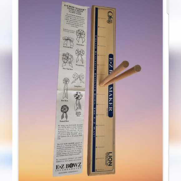 BOW MAKER E-Z Lion Ribbon Co INC - Picture 1 of 9